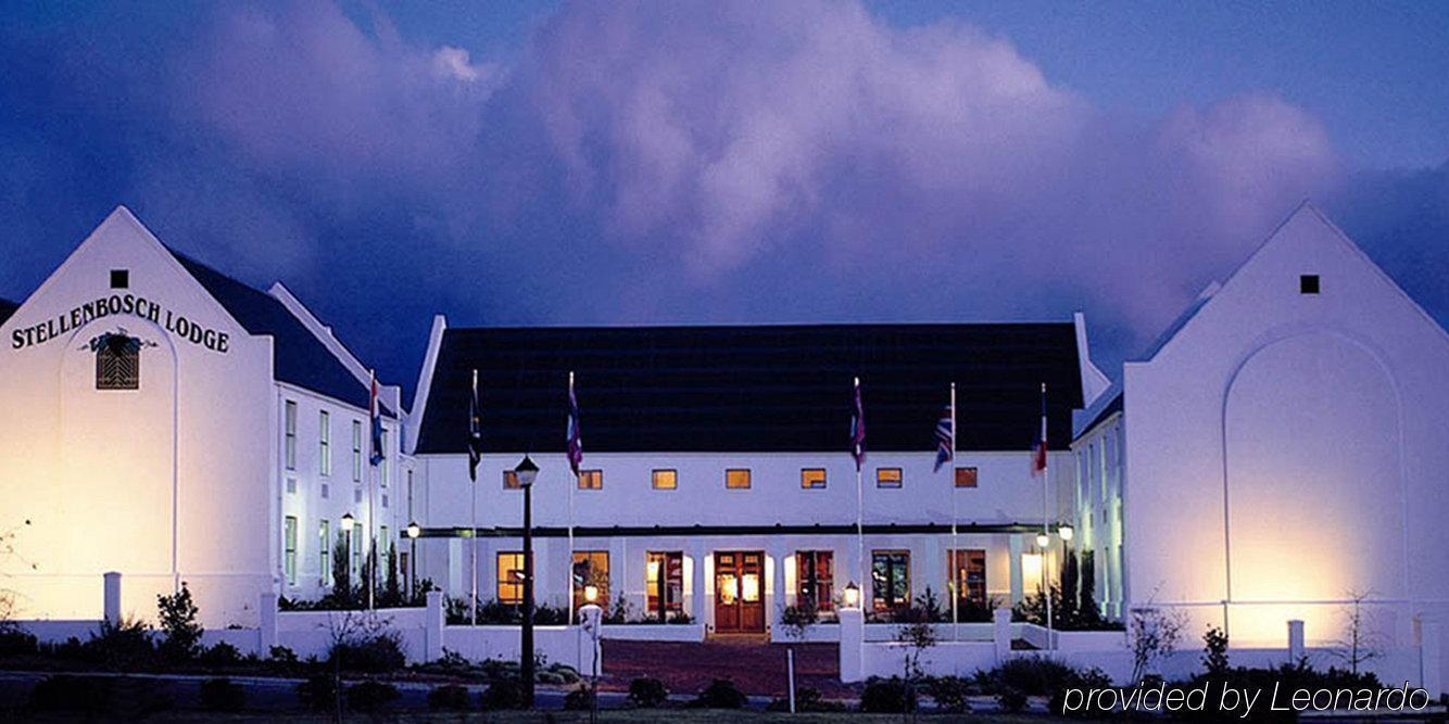 Stellenbosch Lodge Hotel & Conference Centre Екстериор снимка